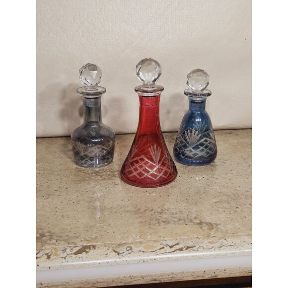 Bohemia Other - Elegant Glass Decanter Set - Red, Blue, Gray